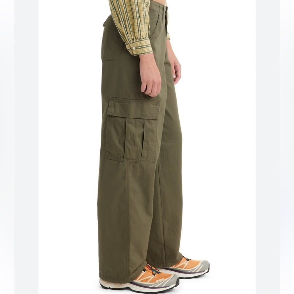Levi's Green Cargo Pants